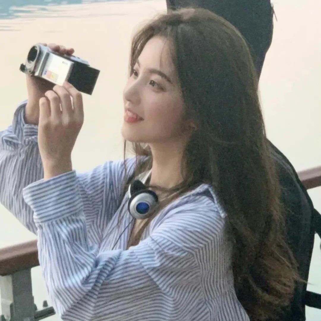 黑白姊妹